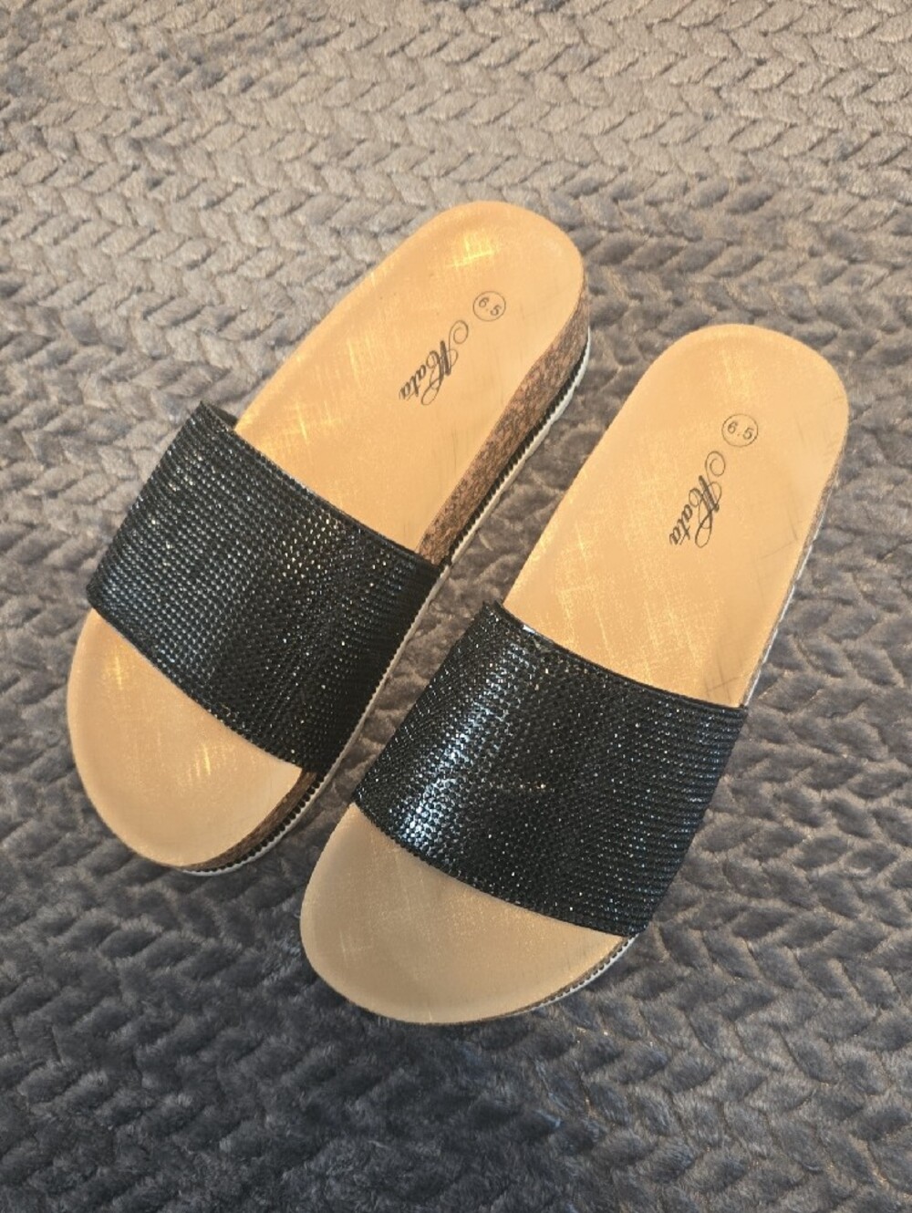 Womens Black Glitter Slide Sandals - Stylish Everyday Comfort